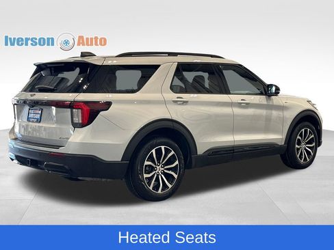 Used 2026 Ford Explorer ST-Line AWD/4WD image 9