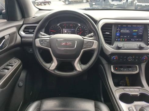 Used 2023 GMC Acadia SLT AWD/4WD image 16