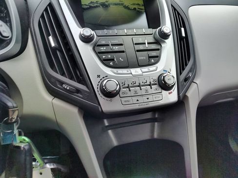 Used 2015 Chevrolet Equinox LT w/ Driver Convenience Package FWD image 17