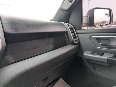 Used 2022 RAM 1500 Big Horn image 32