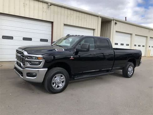 New 2026 RAM 3500 Tradesman w/ Chrome Appearance Group image 35