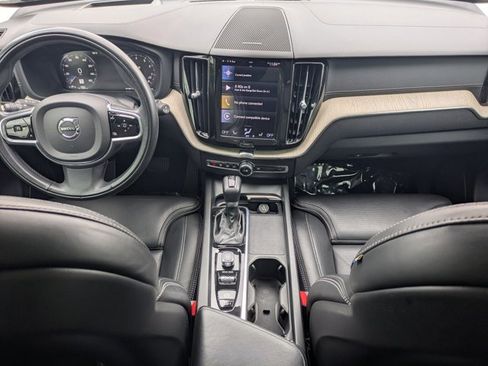 Used 2021 Volvo XC60 T5 Inscription w/ Advanced Package FWD image 19