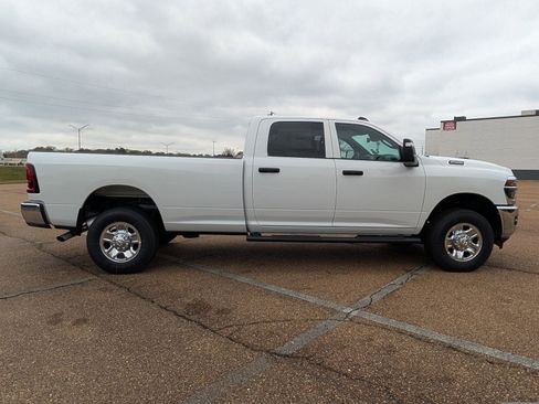 New 2026 RAM 2500 Tradesman image 7