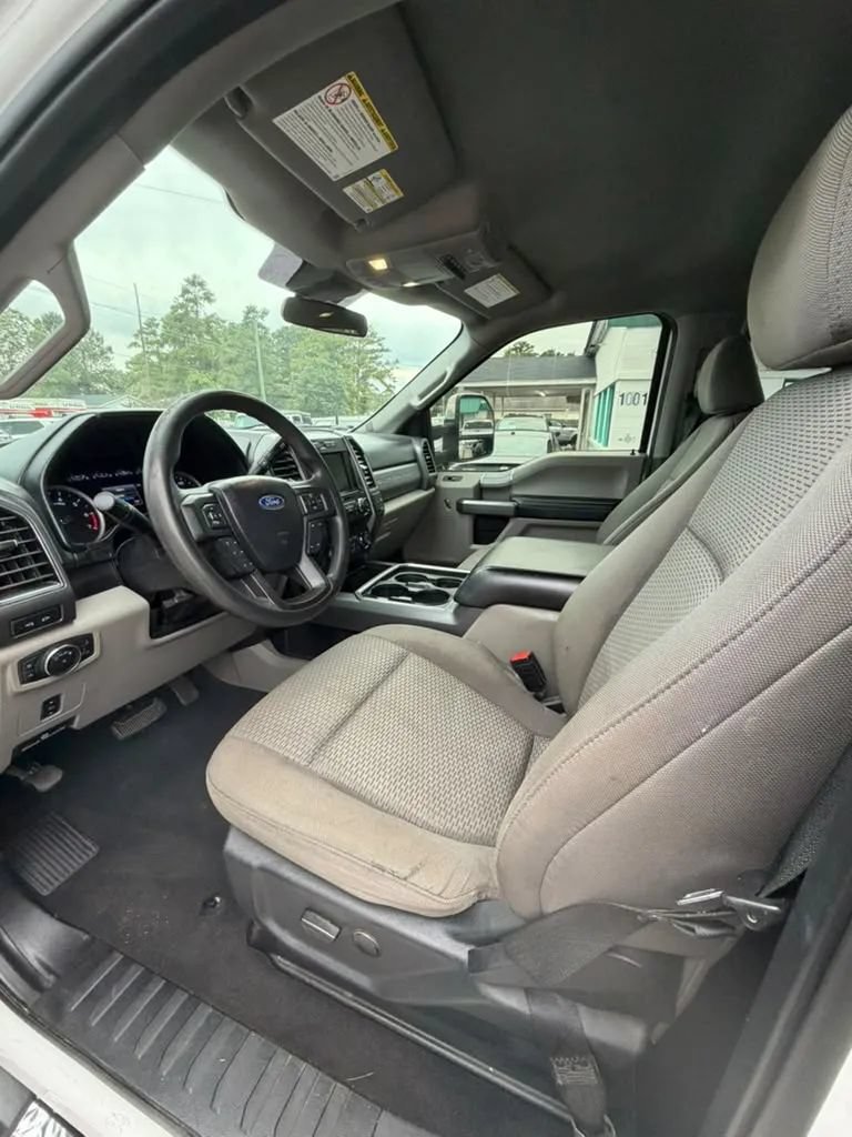 Used 2021 Ford F250 XLT w/ XLT Premium Package AWD/4WD image 8