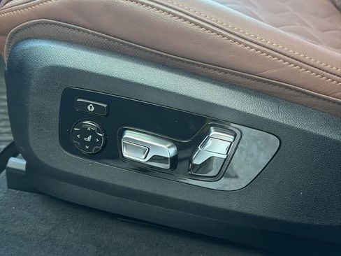 Certified 2026 BMW X7 xDrive40i image 44