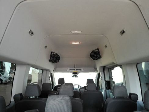 Used 2018 Ford Transit 350 XLT RWD image 9