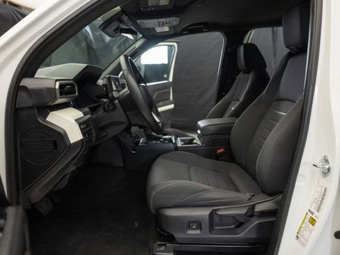 Used 2024 Toyota Tacoma TRD Off-Road image 14