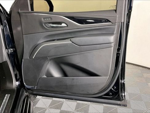 Used 2023 Cadillac Escalade Sport AWD/4WD image 24