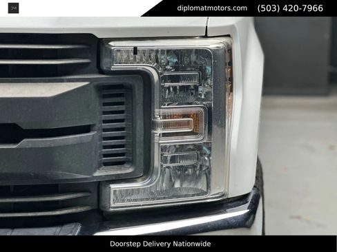 Used 2019 Ford F250 XL w/ Power Equipment Group image 13