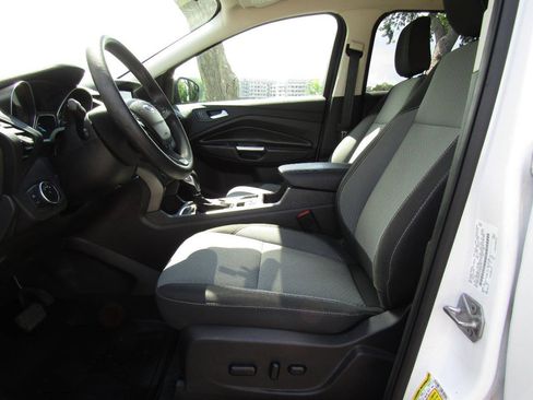 Used 2019 Ford Escape SE AWD/4WD image 23