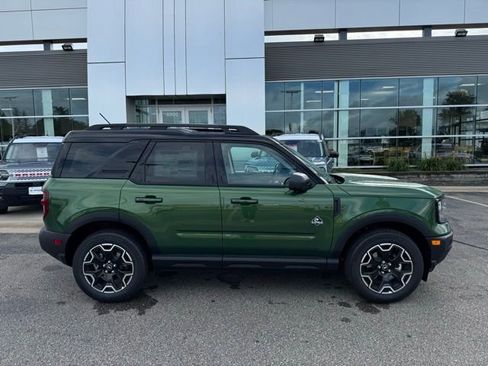 New 2025 Ford Bronco Sport Outer Banks w/ Outer Banks Tech Package+ image 32