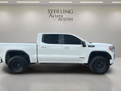 Used 2020 GMC Sierra 1500 AT4 w/ AT4 Premium Package AWD/4WD image 4