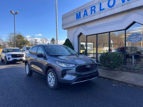 New 2026 Ford Escape Active w/ Cold Weather Package AWD/4WD image 2