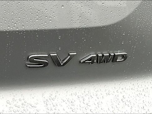 Used 2024 Nissan Pathfinder SV AWD/4WD image 23