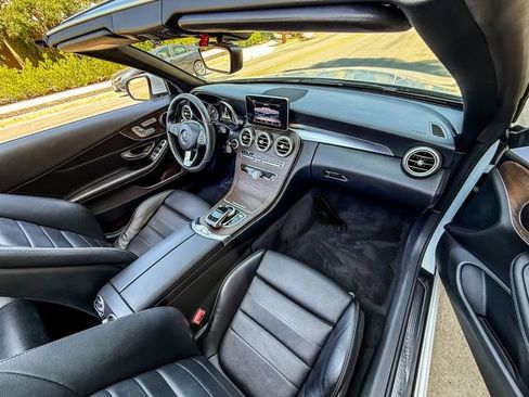 Used 2018 Mercedes-Benz C 300 Cabriolet image 11