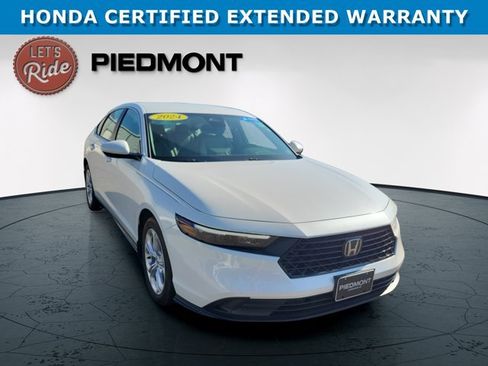 Certified 2024 Honda Accord LX image 4