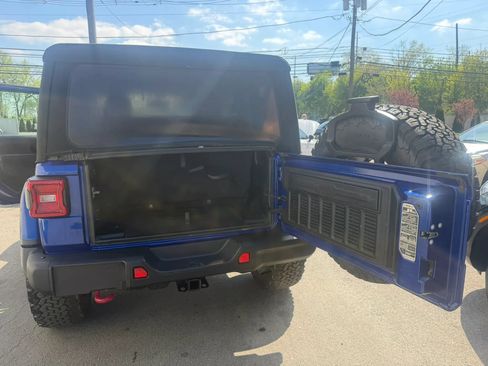 Used 2019 Jeep Wrangler Rubicon AWD/4WD image 29