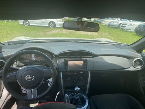 Used 2015 Scion FR-S RWD image 13