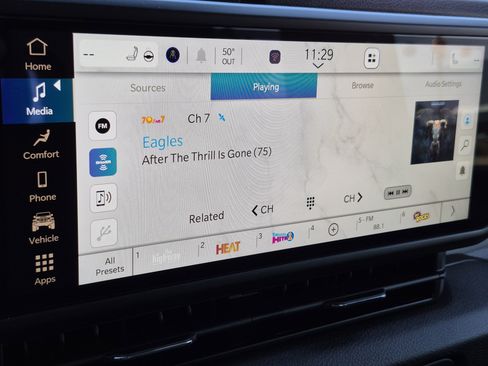 Certified 2026 Jeep Wrangler Willys image 20