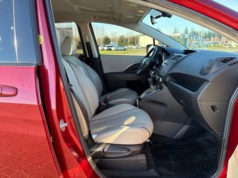 Used 2014 MAZDA MAZDA5 Grand Touring image 9