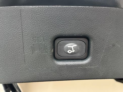 Certified 2023 Lincoln Nautilus AWD w/ Premium Package image 24