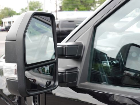 Used 2022 Ford F150 XLT w/ Equipment Group 302A High AWD/4WD image 14