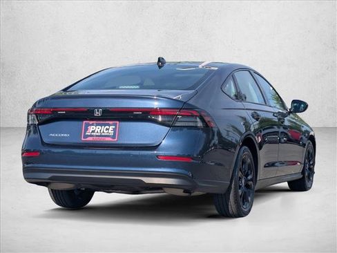 Used 2025 Honda Accord SE image 5