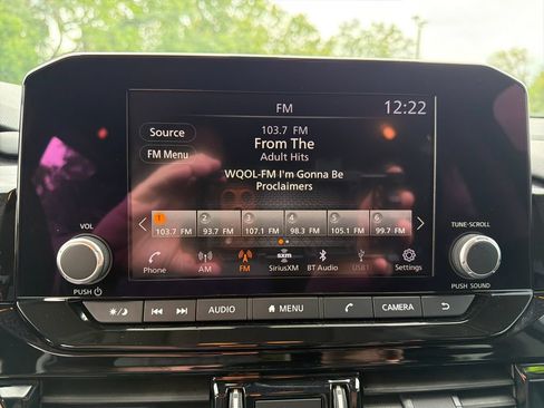 Used 2023 Nissan Pathfinder SV FWD image 26