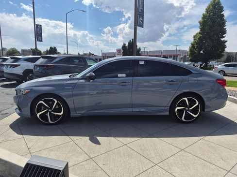 Used 2022 Honda Accord Sport image 9