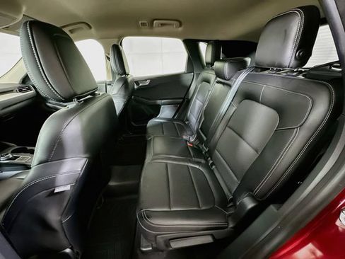 Used 2020 Ford Escape SEL AWD/4WD image 30