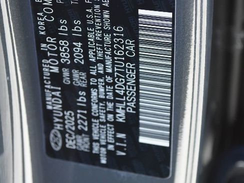 New 2026 Hyundai Elantra SE image 28