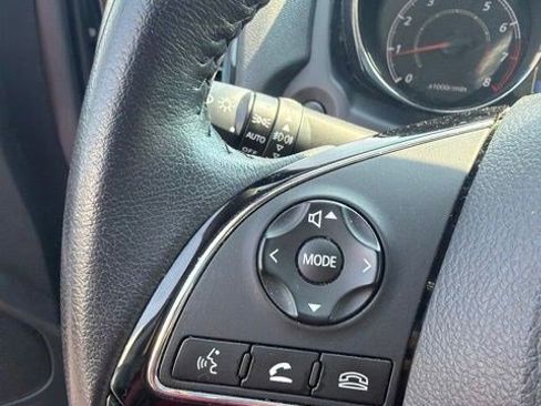 Used 2021 Mitsubishi Outlander Sport SE FWD image 12