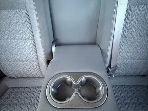 Used 2023 Chevrolet Equinox LT image 26