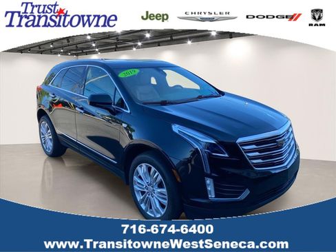 Used 2019 Cadillac XT5 Premium Luxury AWD/4WD image 1