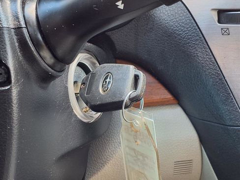 Used 2014 Subaru Outback 2.5i Limited image 13