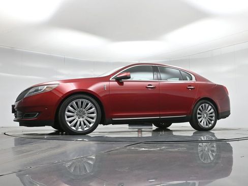 Used 2013 Lincoln MKS AWD image 7