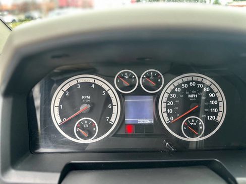 Used 2010 Dodge Ram 1500 Truck SLT image 14