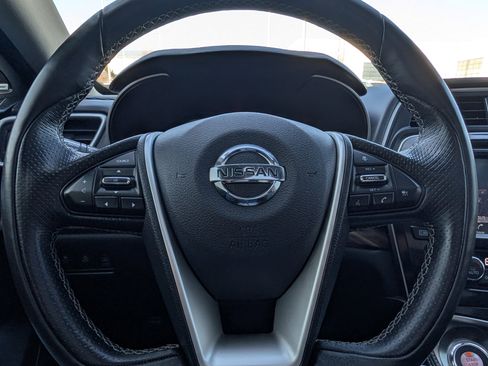 Used 2018 Nissan Maxima Platinum image 25