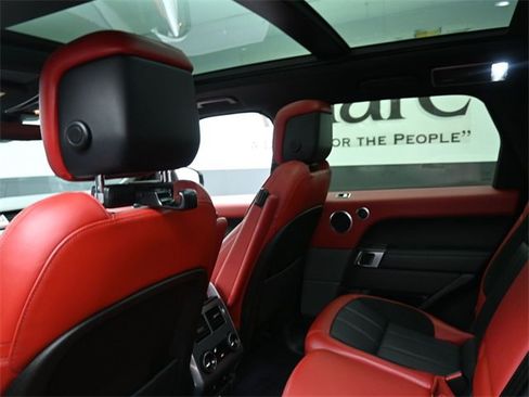 Used 2020 Land Rover Range Rover Sport HST image 24