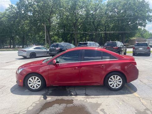 Used 2011 Chevrolet Cruze LT FWD image 8