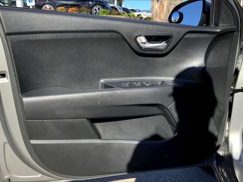 Used 2022 Kia Rio S FWD image 21