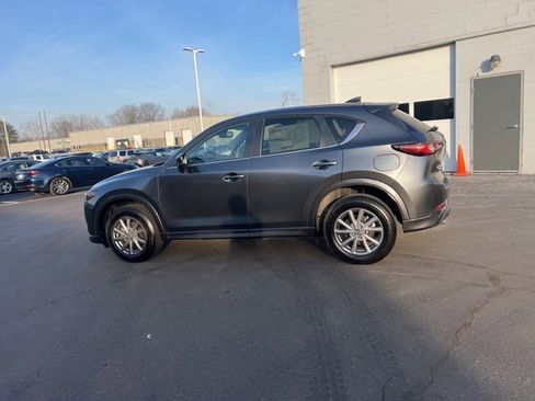 Used 2025 MAZDA CX-5 AWD 2.5 S w/ Preferred Package image 17