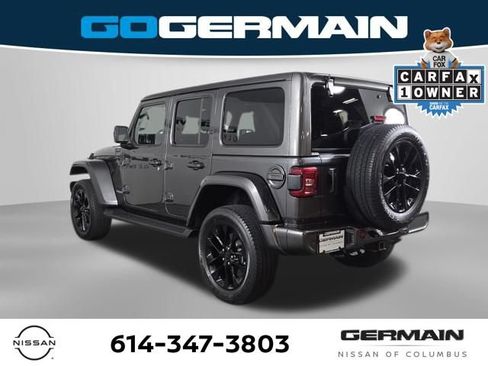 Used 2021 Jeep Wrangler Unlimited Sahara AWD/4WD image 11