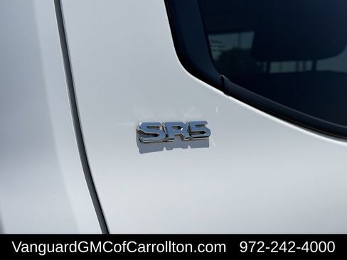 Used 2022 Toyota Tundra SR5 AWD/4WD image 10