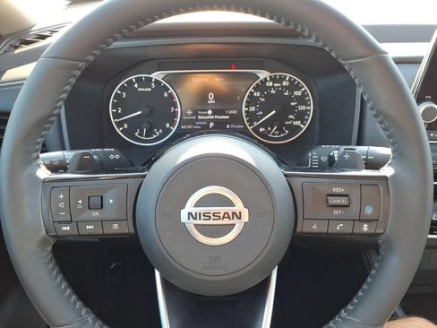 Used 2021 Nissan Rogue SL FWD image 15