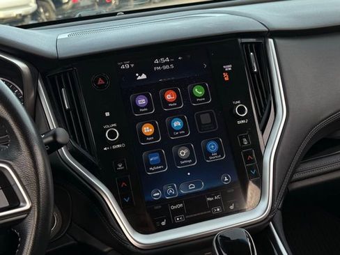 Used 2022 Subaru Outback Limited image 25