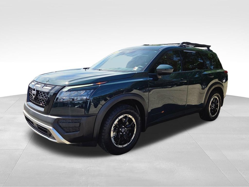 Used 2024 Nissan Pathfinder Rock Creek AWD/4WD image 3