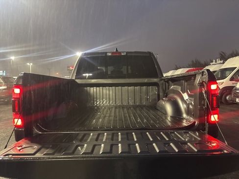 Used 2022 RAM 1500 Laramie image 10