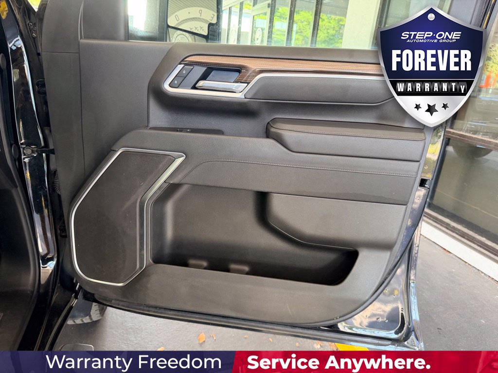 Used 2025 Chevrolet Silverado 2500 LT w/ Convenience Package AWD/4WD image 34