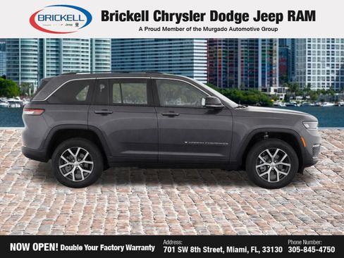 Used 2025 Jeep Grand Cherokee Limited AWD/4WD image 8